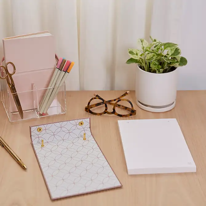 Rose Gold Refillable Note pad Holder Set